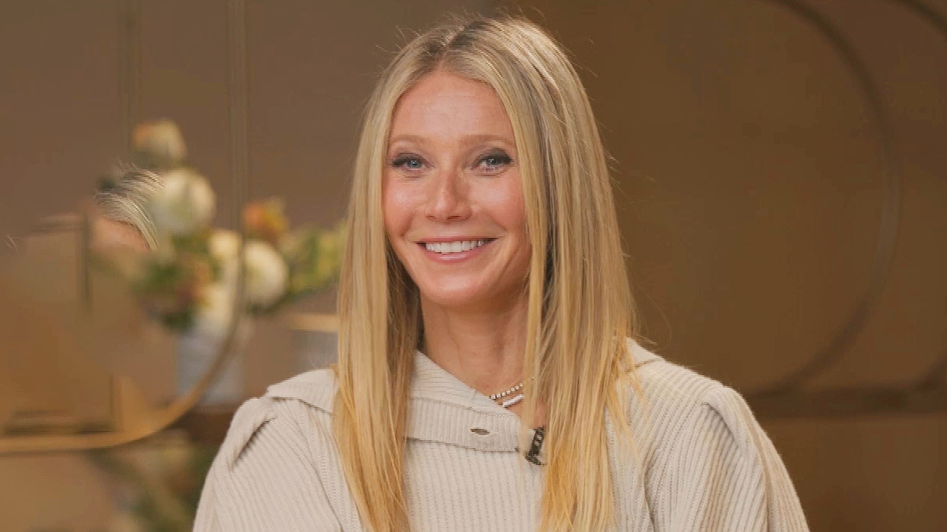 Gwyneth Paltrow Reveals the Sex Advice She Gives to Her Kids (Exclusive) Entertainment Tonight picture