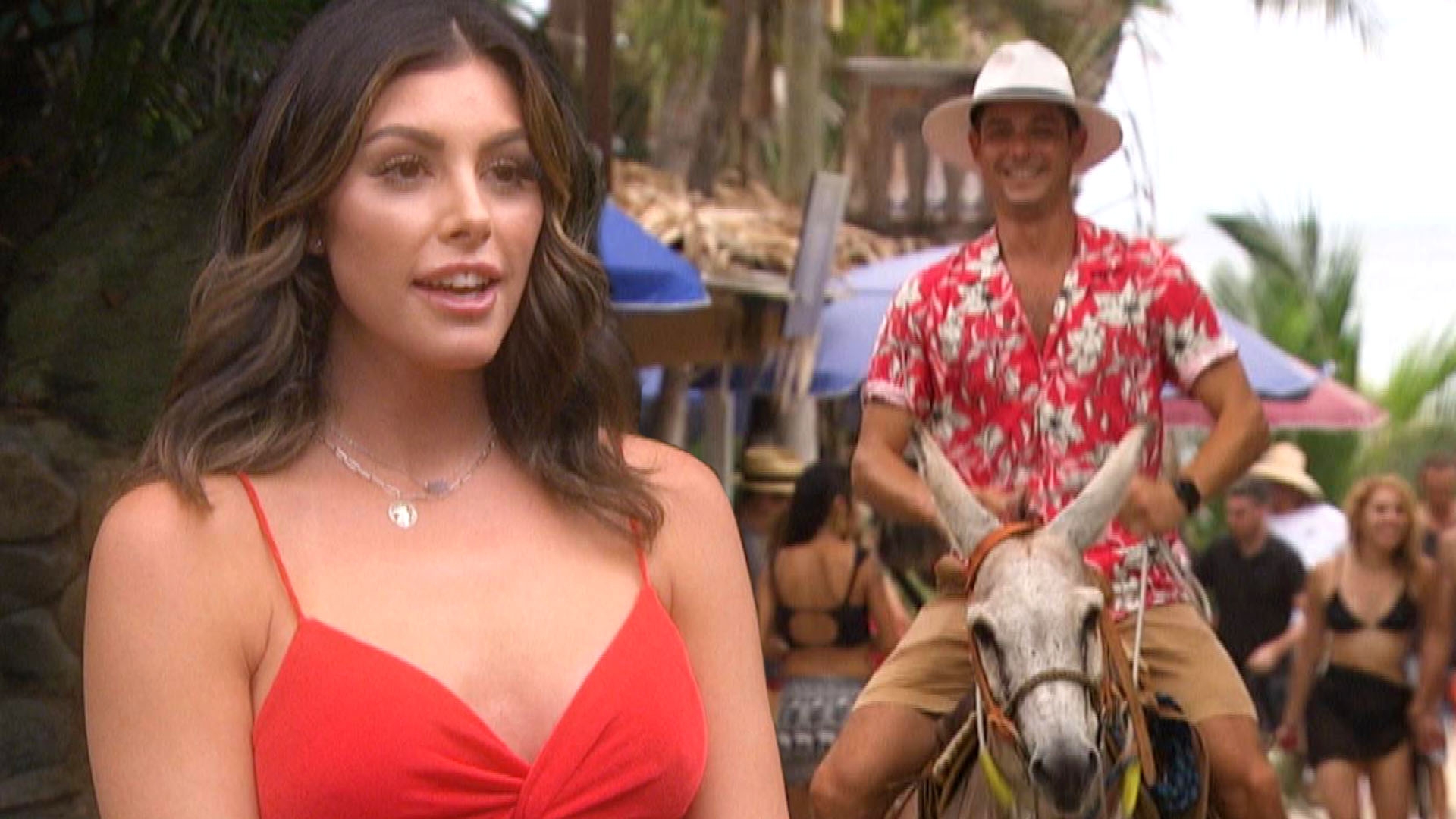 Bachelor in Paradise's Casey Woods Fainted, Hasn't Walked in Months – The  Hollywood Reporter