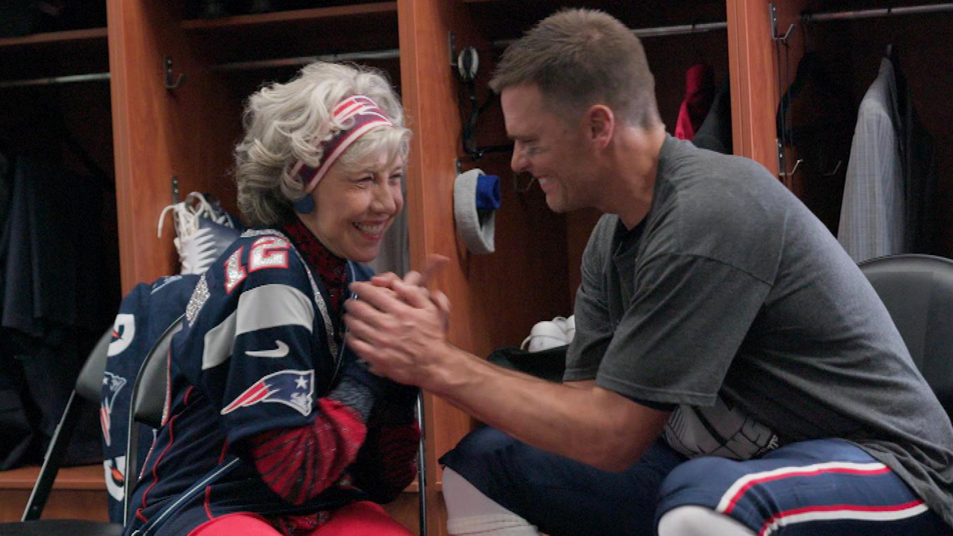 Tom Brady dips his cleats into acting in upcoming comedy '80 for Brady' -  WSVN 7News, Miami News, Weather, Sports