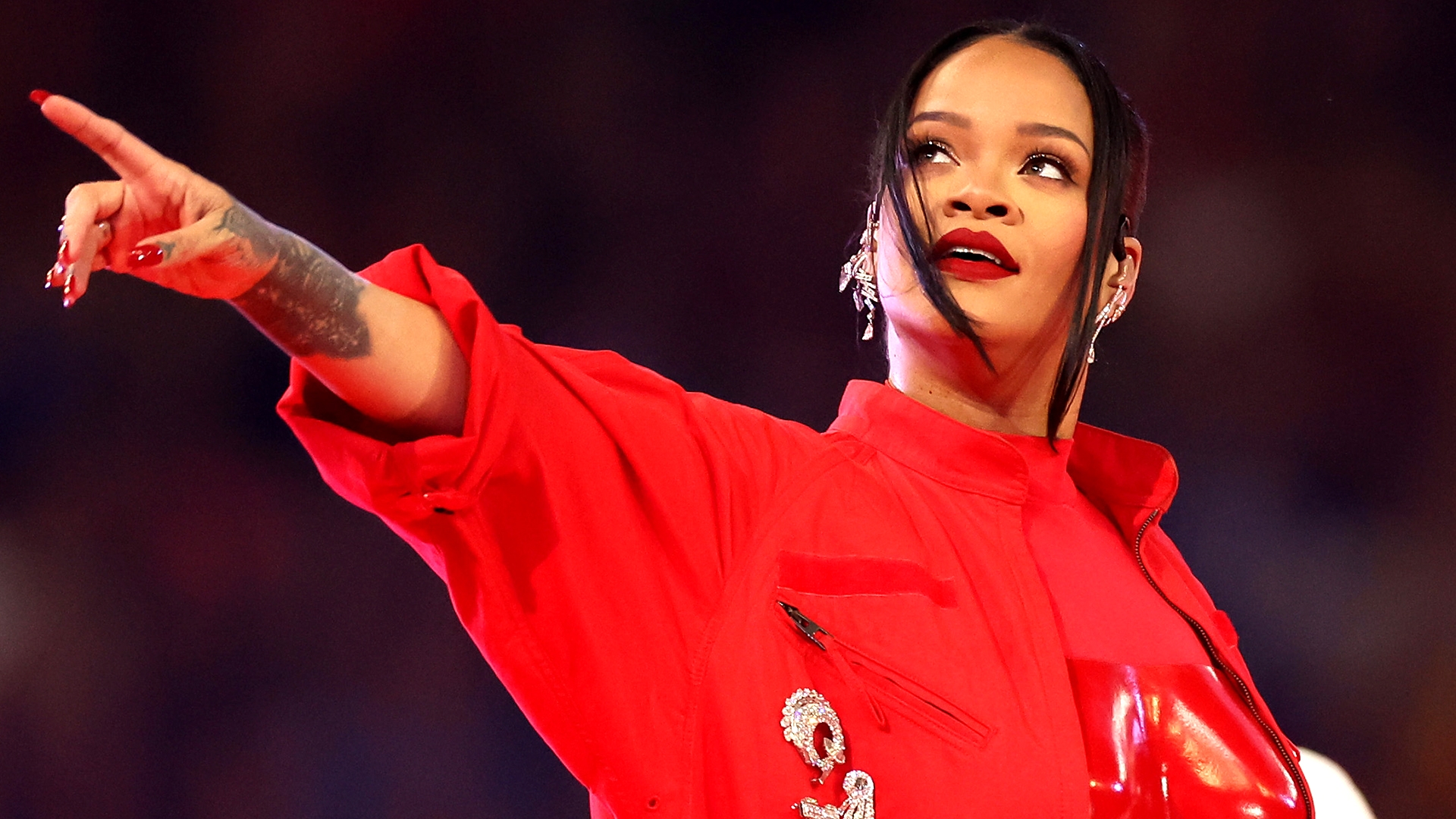 Rihanna Lenox Square Mall – StraightFromTheA-1