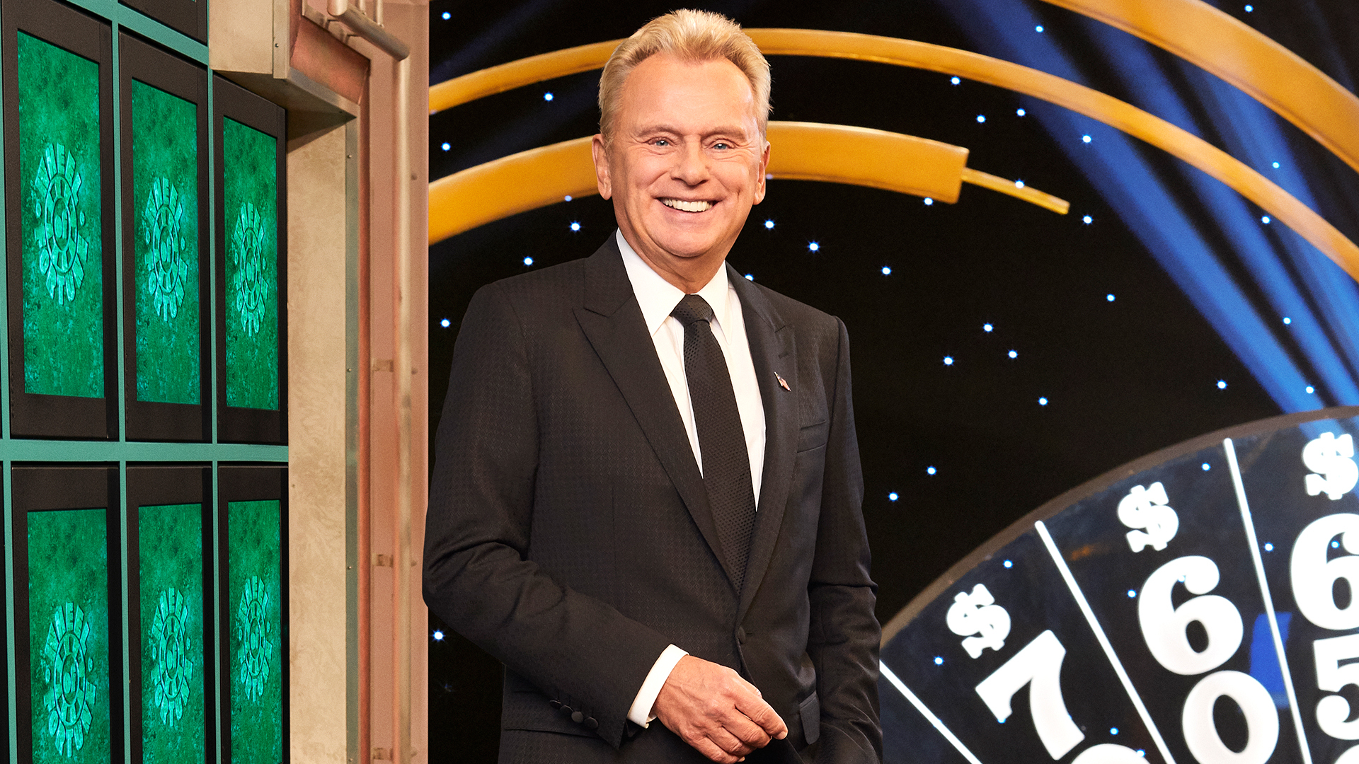 Ryan Seacrest to Replace Pat Sajak as 'Wheel of Fortune' Host | Entertainment Tonight
