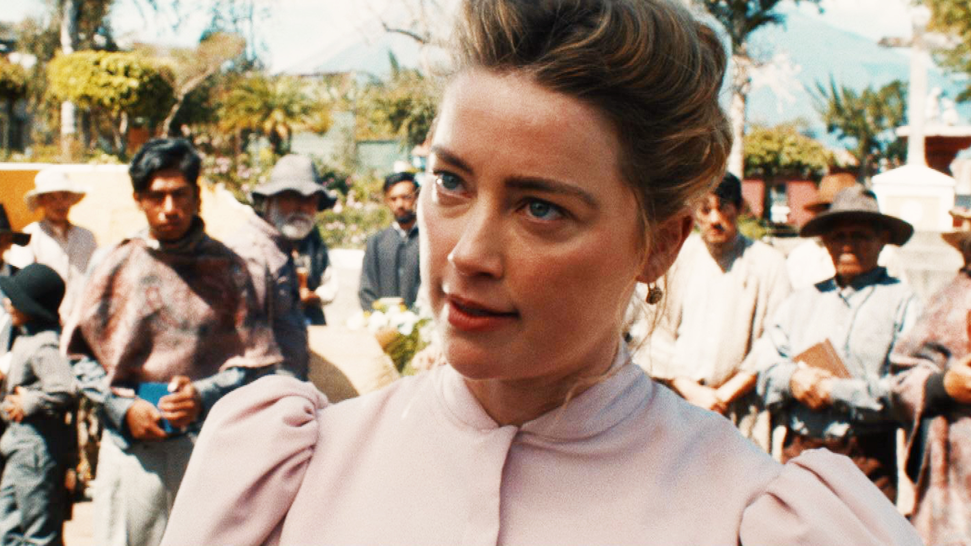 Director: Amber Heard's Hollywood 'Comeback' Starts With 'In the Fire