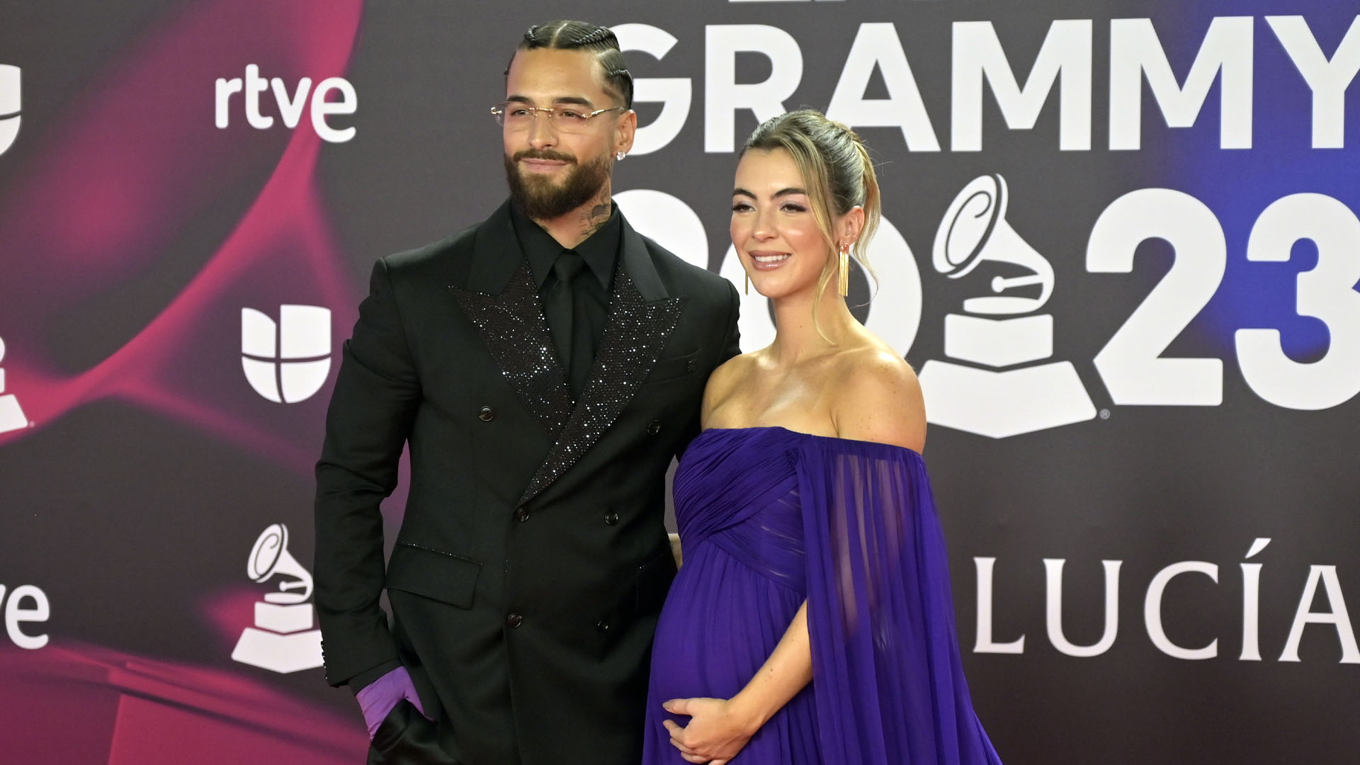 Maluma Welcomes First BABY With Girlfriend!