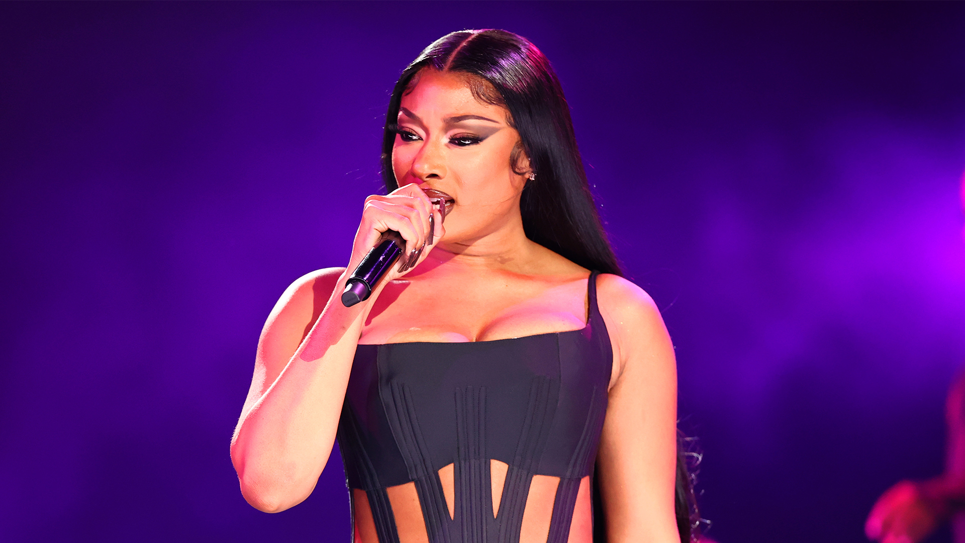 Megan Thee Stallion Addresses ‘Depression’ and Admits She Would Cry Before  Live Shows